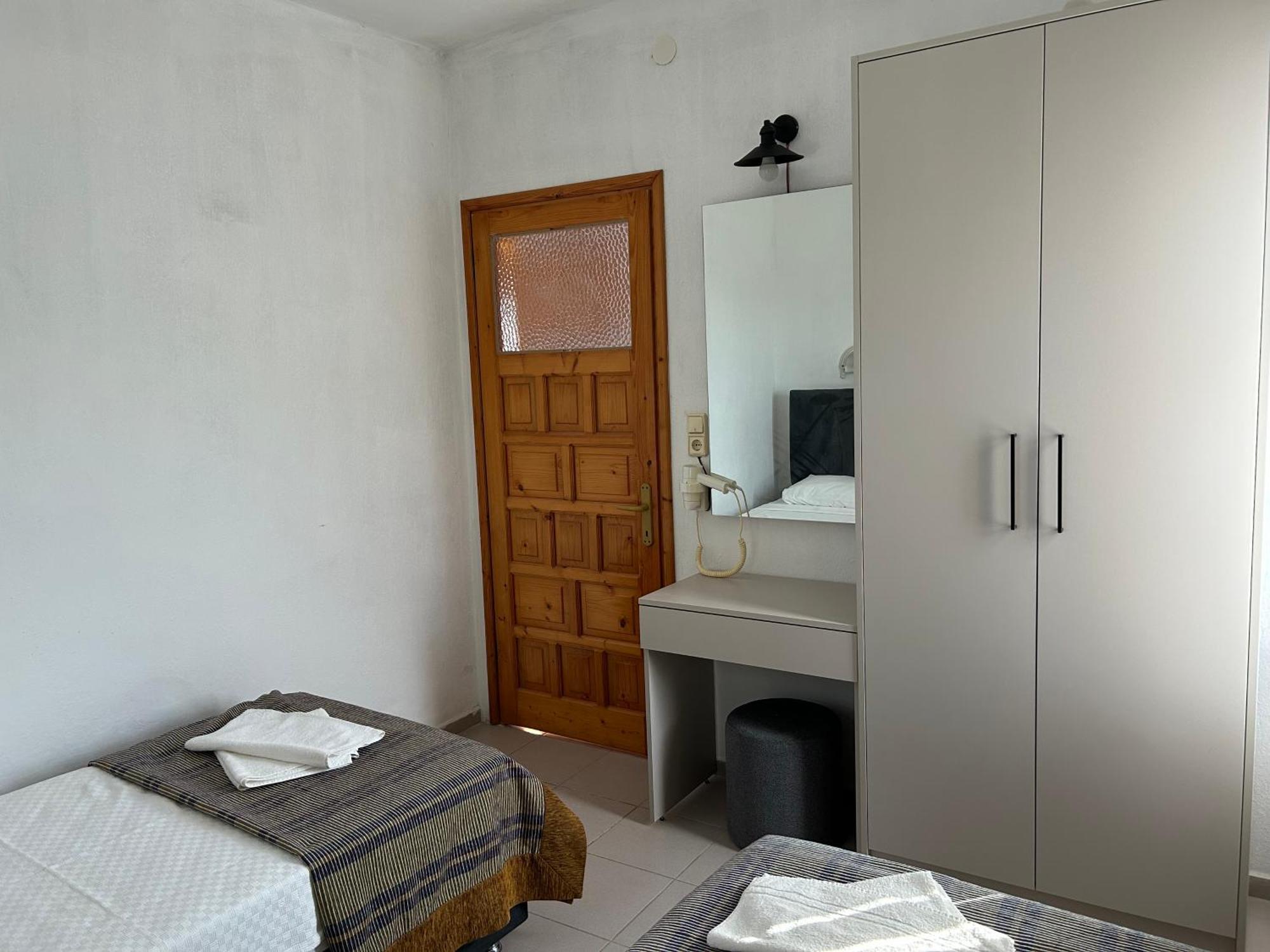 Ege Apartments 얄리카베크 외부 사진