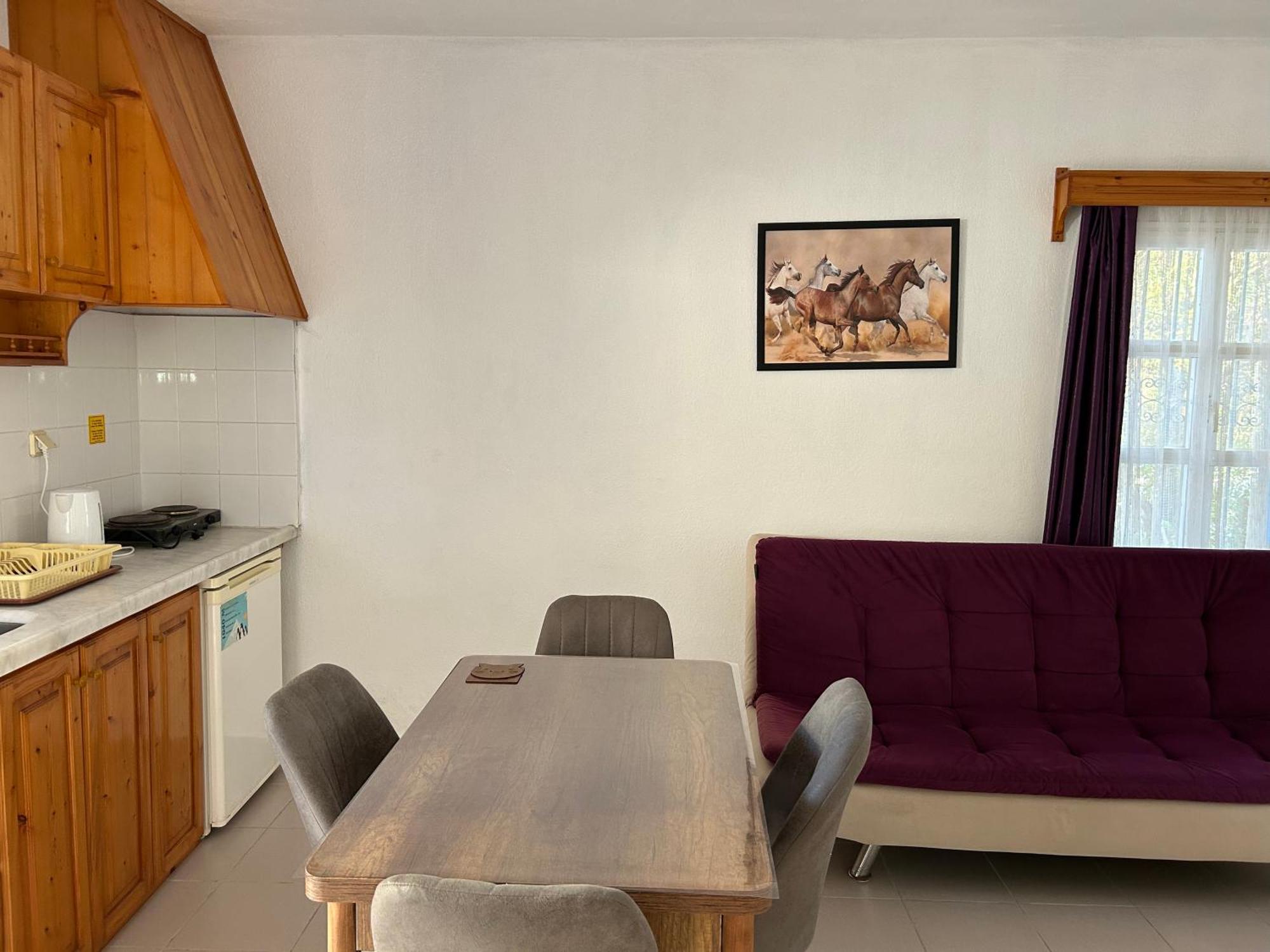 Ege Apartments 얄리카베크 외부 사진
