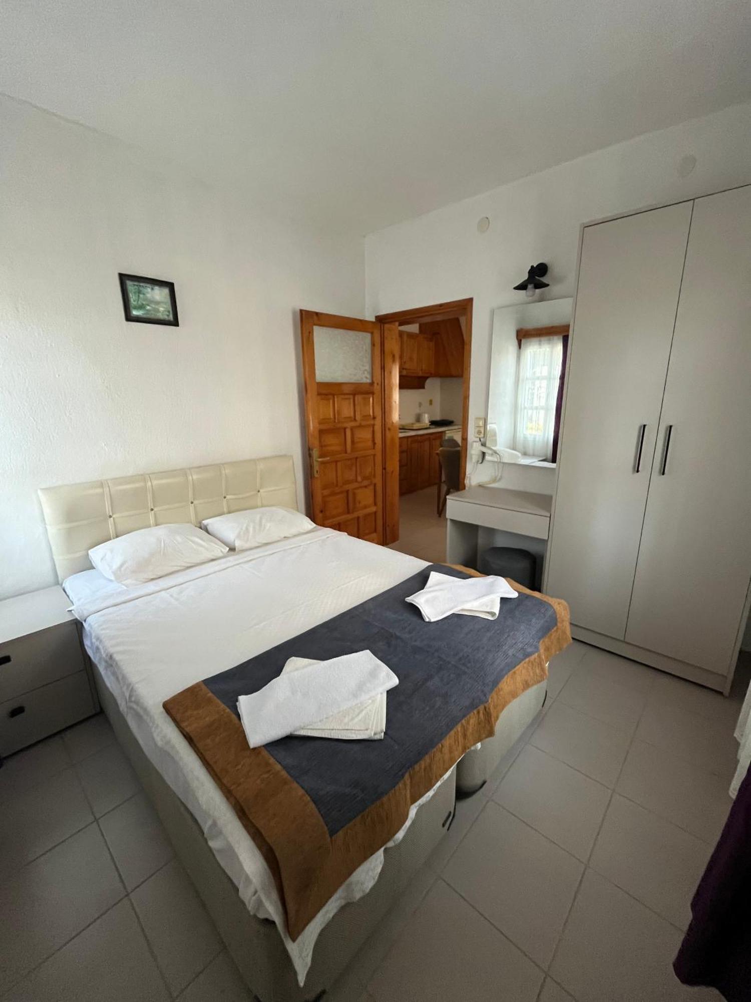 Ege Apartments 얄리카베크 외부 사진